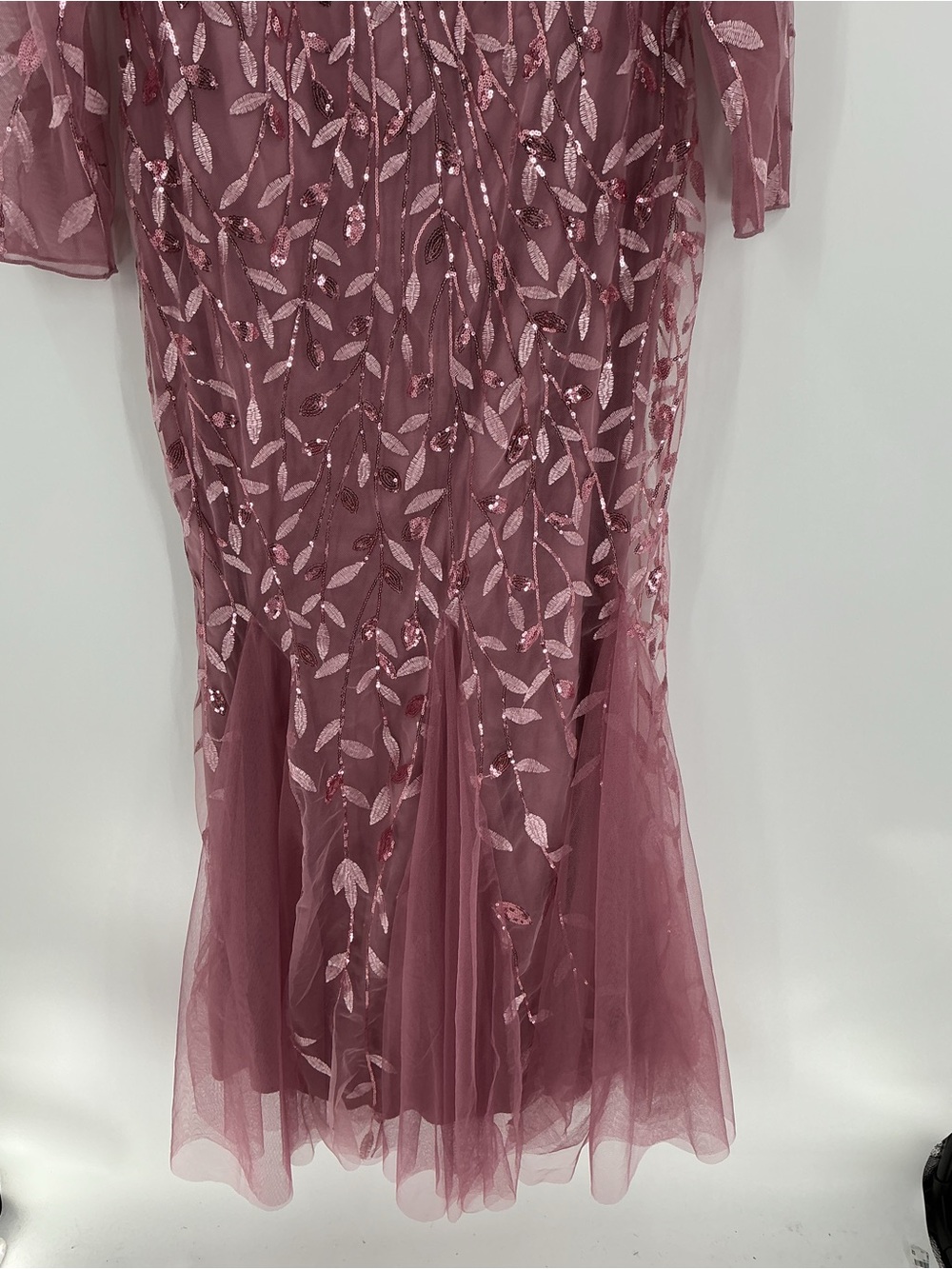 Sequin Leaf Embroidered Mermaid Gown Mauve 3/4 Sleeve Formal Dress S - Picture 5 of 13